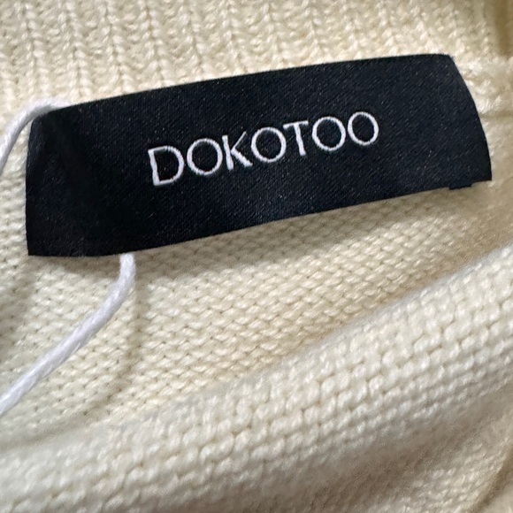 Dokotoo size large NWT short sleeve button up sweater cardigan - Picture 6 of 7